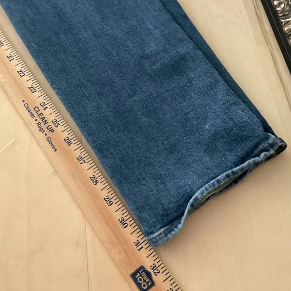 Frame L’Homme Slim Mens Jeans factory distressed medium wash. 33 - Picture 5 of 10